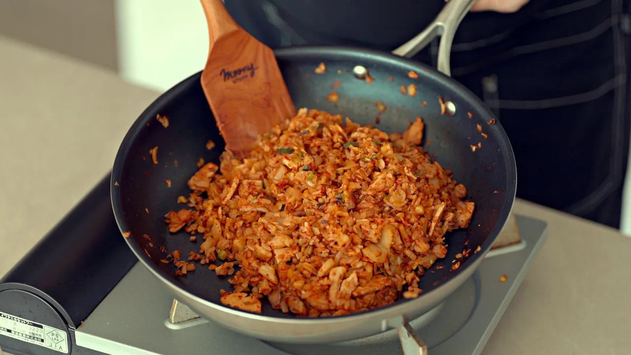 양배추와 닭가슴살은 무조건 이렇게 드세요‼️ 뱃살도 빠지는데 너무 맛있어요 🤩 Thumbnail