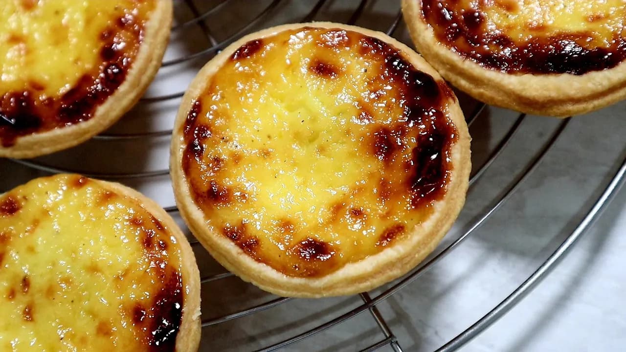 겉바속촉 진짜 맛있는 에그타르트 Thumbnail