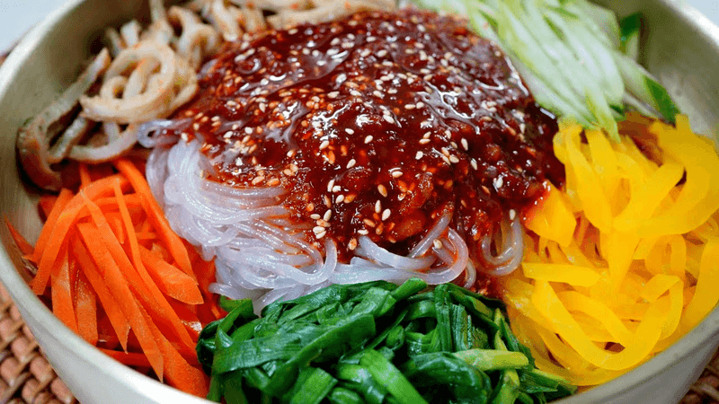 잡채보다 맛있는 매콤상콤 비빔당면 Thumbnail