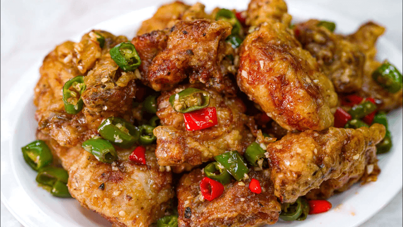 만들어 먹어보니 치킨집 문 닫겠더라💥헉 소리 나는 청양고추 간장치킨 레시피 Thumbnail